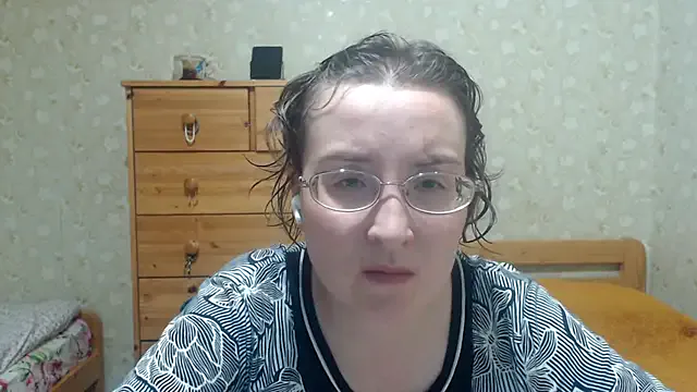 LauCamila – webcam model profile photo Image 2