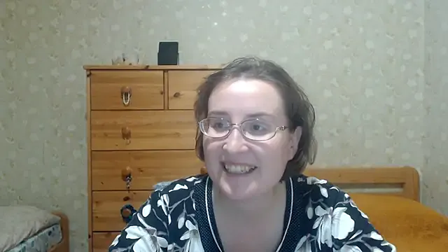 LauCamila – webcam model profile photo Image 9