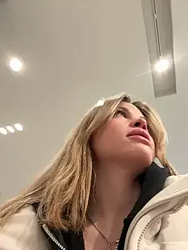 SophiiaStarr – webcam model profile photo Image 16