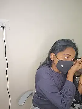 milash_velvet – webcam model profile photo Image 4