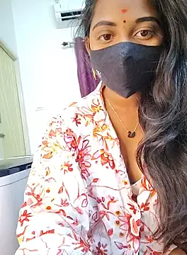 milash_velvet – webcam model profile photo Image 8