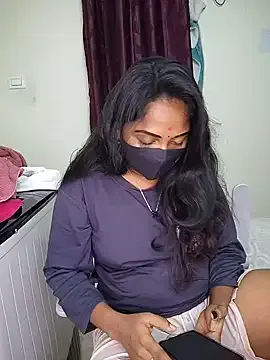 milash_velvet – webcam model profile photo Image 9