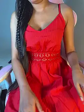 Noya – webcam model profile photo Image 15