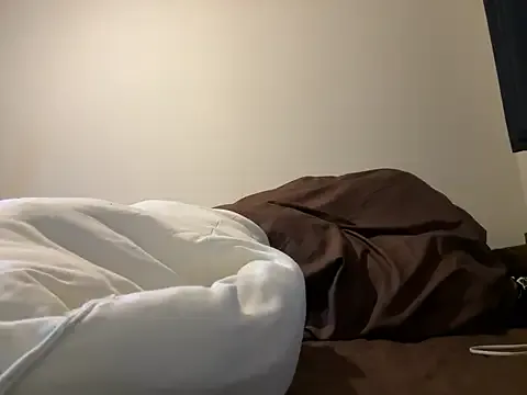 LucySkyvy – webcam model profile photo Image 11