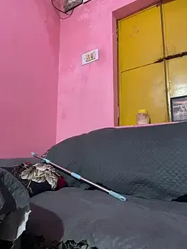 ScandalXX22 – webcam model profile photo Image 2