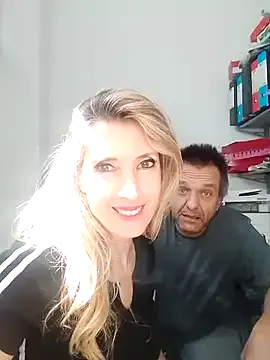 Spunstud webcam show Image 10