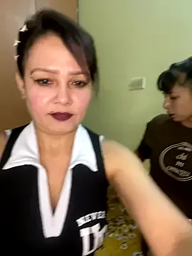 LaurenDwar – webcam model profile photo Image 7