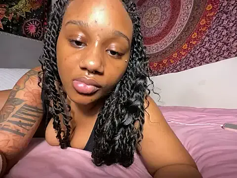 Issa_wiches – webcam model profile photo Image 9