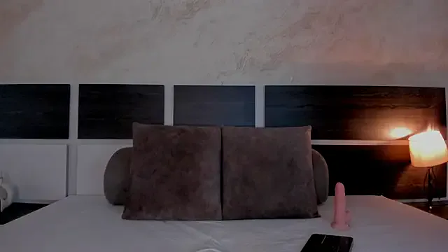 akamilasweetcm101 – webcam model profile photo Image 6