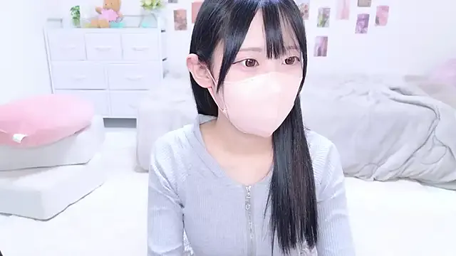 akamilasweetcm101 – webcam model profile photo Image 12