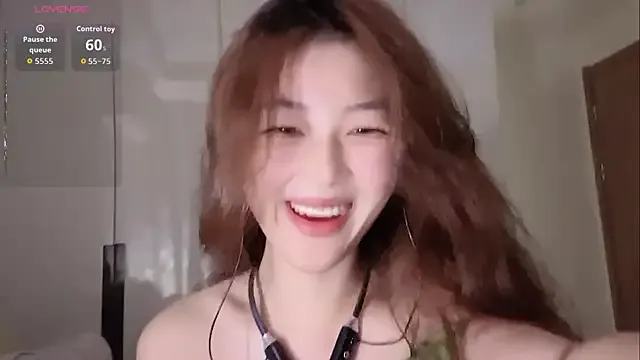 LizaGold40 – webcam model profile photo Image 14