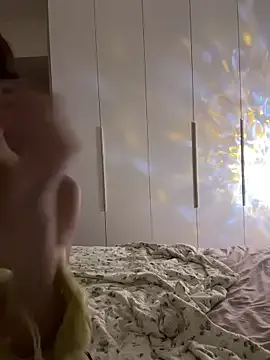 LizaGold40 – webcam model profile photo Image 9