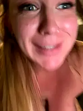 curvyflawless – webcam model profile photo Image 2