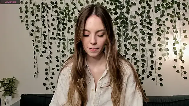 sweet_and_flirt – webcam model profile photo