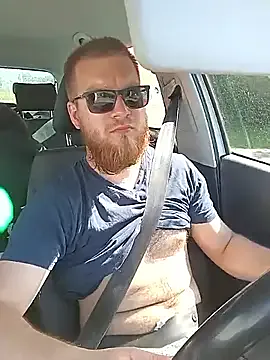 YourScarlettSweetheart – webcam model profile photo Image 14