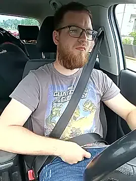 YourScarlettSweetheart – webcam model profile photo Image 9