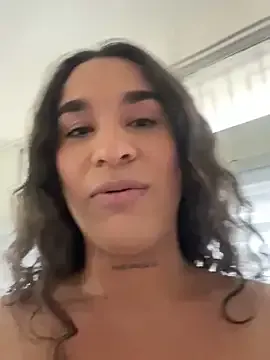 Luna_Sanders – webcam model profile photo Image 10