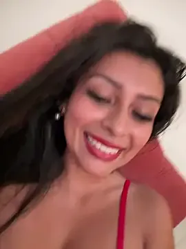 akamilasweetcm101 – webcam model profile photo Image 8