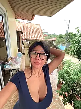 Lililth_Capri77 – webcam model profile photo Image 18