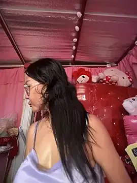 Lililth_Capri77 – webcam model profile photo Image 2