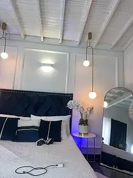 Selene-1975 – webcam model profile photo Image 9