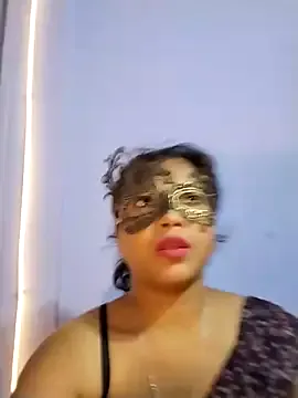 akamilasweetcm101 – webcam model profile photo Image 11