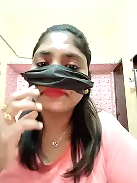 Mileyberry – webcam model profile photo Image 7