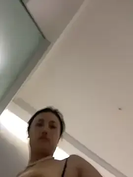 Miya_Nika – webcam model profile photo Image 8