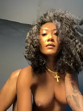 piaduran – webcam model profile photo Image 12