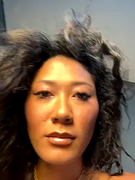 piaduran – webcam model profile photo Image 15