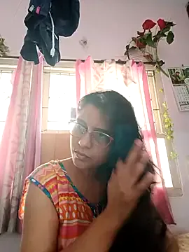 akamilasweetcm101 – webcam model profile photo Image 7