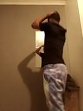 ValenttinaDuboiss – webcam model profile photo Image 12