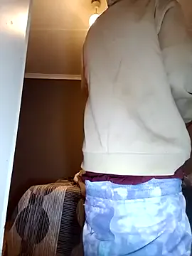 ValenttinaDuboiss – webcam model profile photo Image 8