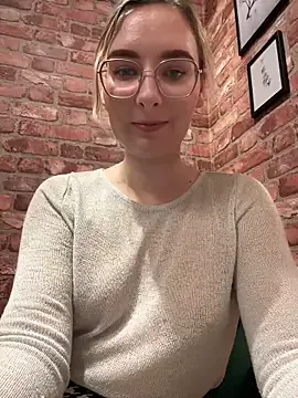 The_Snowwhitee – webcam model profile photo