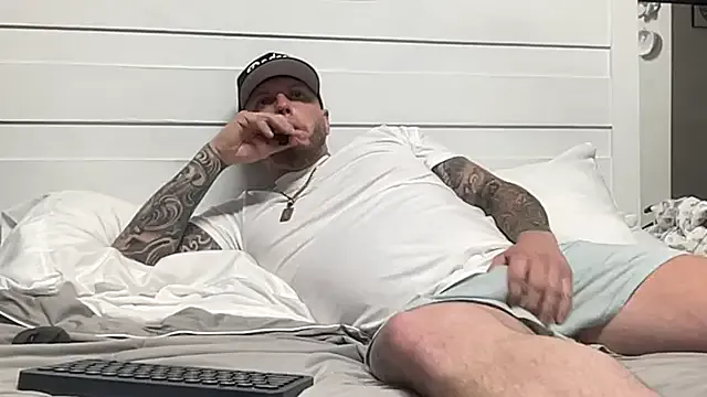 AmelieEdwards – webcam model profile photo Image 8