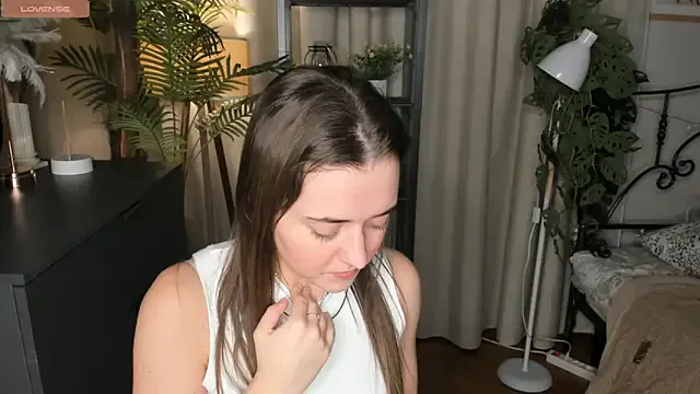 Jane_Honeybee – webcam model profile photo Image 11