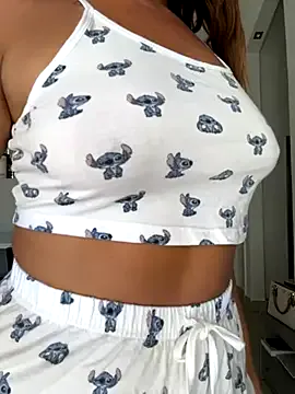 -SweetDi- – webcam model profile photo Image 14