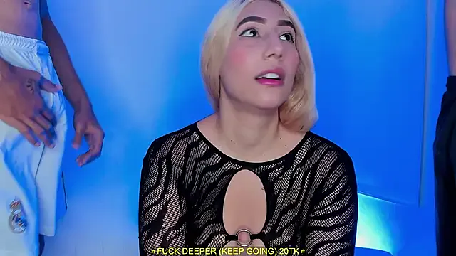 LynxRosenn – webcam model profile photo Image 4