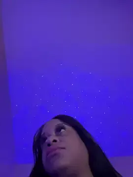 alaanasexydoll – webcam model profile photo Image 9