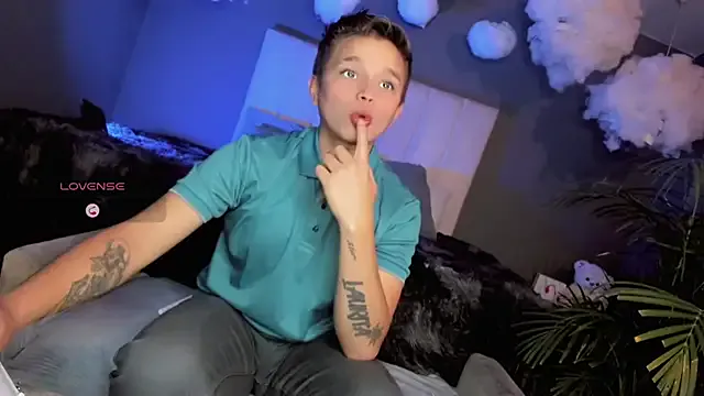 Latinadulcemami – webcam model profile photo Image 5