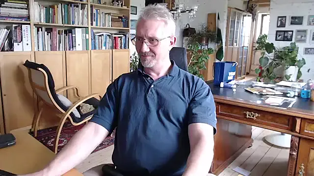 LunaHott42 – webcam model profile photo Image 8