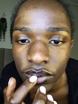 LittleDoll___ – webcam model profile photo Image 2