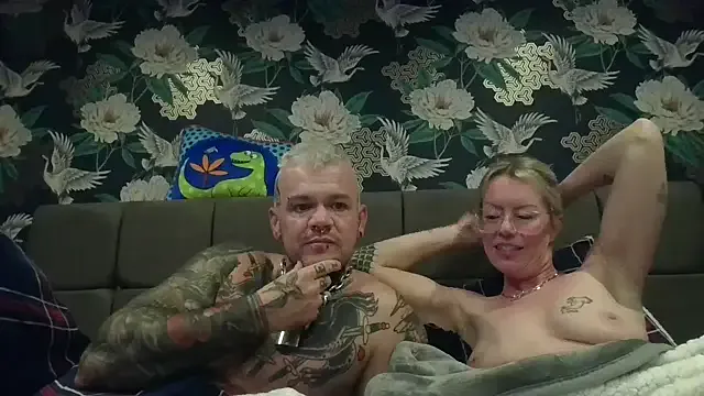 Andrew_122 webcam show Image 10