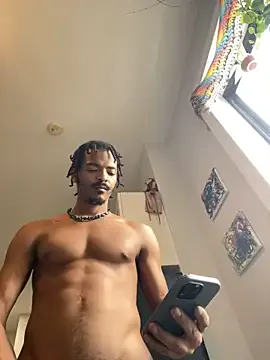 akamilasweetcm101 – webcam model profile photo Image 3