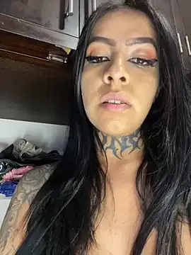 BabyNaomi19 – webcam model profile photo Image 11