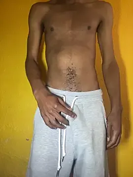 alanaascott – webcam model profile photo Image 4