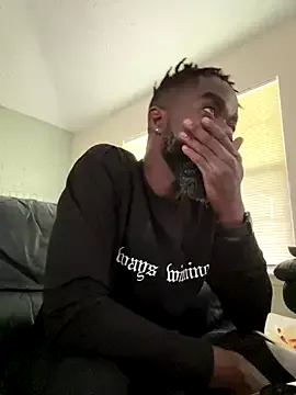 NAUGHTYaryana – webcam model profile photo Image 5