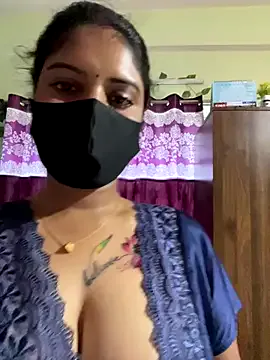 NinaMuller – webcam model profile photo Image 3