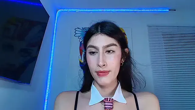 Priyajaanbaby – webcam model profile photo Image 4