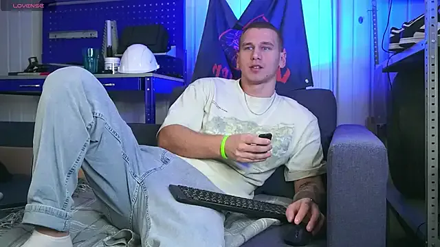 Spunstud webcam show Image 19